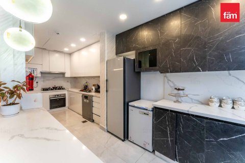 Townhouse in Dubai 4 bedrooms, 252 sq.m. № 64104 - photo 4