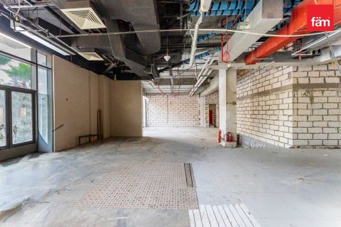 Shop in Al Barsha, Dubai 561 sq.m. № 118492 - photo 13