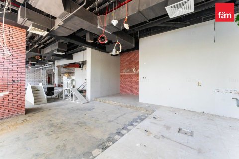 Shop in Al Barsha, Dubai 561 sq.m. № 118492 - photo 14