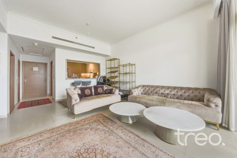 Apartment in The Hills, Dubai 1 bedroom, 81.57 sq.m. № 123676 - photo 2