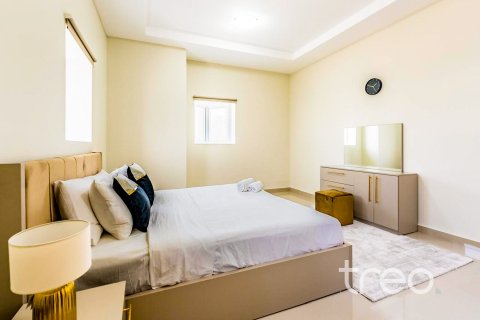 Apartamento en Dubai Sports City, Dubai, 2 dormitorios, 126.91 m², № 123678 - foto 10