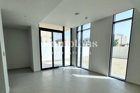 Villa in Dubai South (Dubai World Central), Dubai 4 bedrooms, 354.51970606 sq.m. № 63399 - photo 1