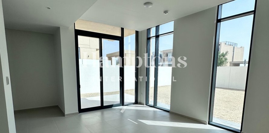 Villa in Dubai South (Dubai World Central), Dubai 4 bedrooms, 354.52 sq.m. № 63399