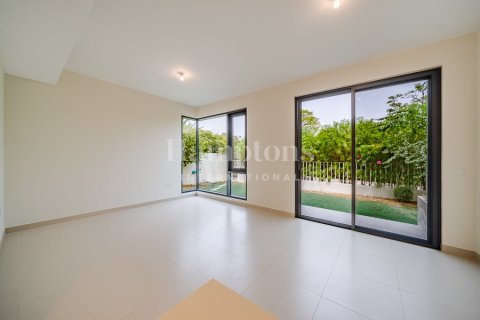 Снять в аренду виллу в Maple 1, Дубай Хилс Эстейт, Дубай: 5 спален, 254.08970500м², № 63392 - фото 6