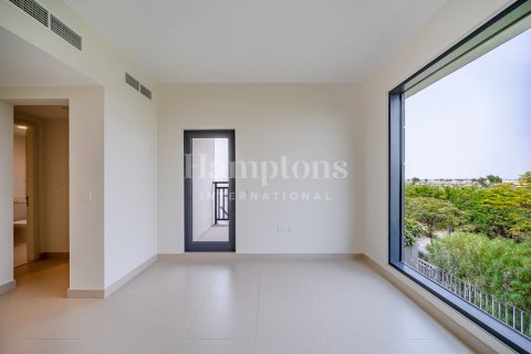 Снять в аренду виллу в Maple 1, Дубай Хилс Эстейт, Дубай: 5 спален, 254.08970500м², № 63392 - фото 22