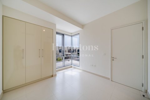 Снять в аренду виллу в Maple 1, Дубай Хилс Эстейт, Дубай: 5 спален, 254.08970500м², № 63392 - фото 17