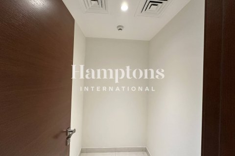 Apartment in Al Jaddaf, Dubai 2 bedrooms, 118.21999653 sq.m. № 63408 - photo 12