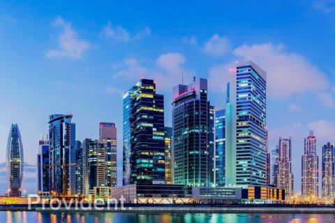 Apartment in Business Bay, Dubai 1 bedroom № 30644 - photo 1
