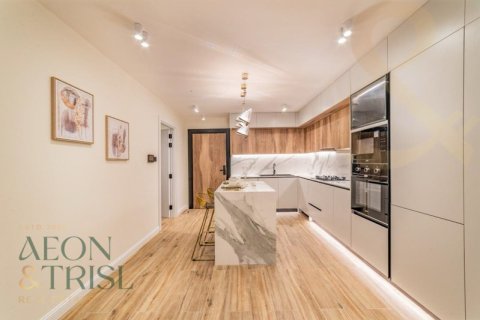 Apartment in Jumeirah Village Circle, Dubai 3 bedrooms, 263 sq.m. № 61001 - photo 4