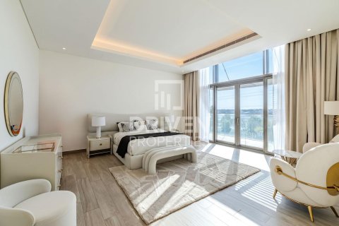 Villa in District One, Mohammed Bin Rashid City, Dubai 4 bedrooms, 569.96 sq.m. № 135970 - photo 2