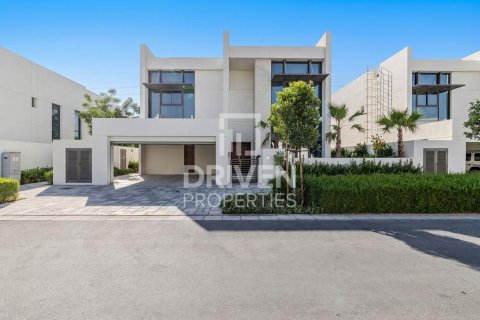Villa in District One, Mohammed Bin Rashid City, Dubai 4 bedrooms, 569.96 sq.m. № 135970 - photo 13