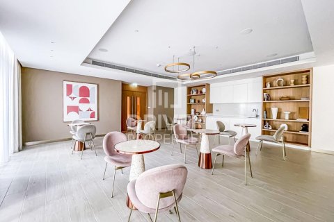 Apartment in EMAAR Beachfront, Dubai Harbour, Dubai 1 bedroom, 69 sq.m. № 65985 - photo 11