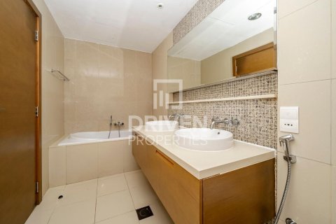 Appartement à Claren Towers, Downtown Dubai (Downtown Burj Dubai), Dubai, 2 chambres, 114 m², № 65990 - photo 13