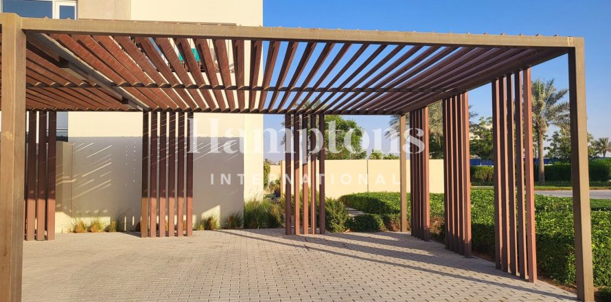 Townhouse in Dubai South (Dubai World Central), Dubai 3 bedrooms, 258.735 sq.m. № 16738