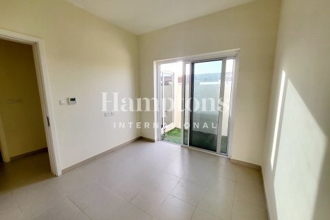 Townhouse in Dubai South (Dubai World Central), Dubai 3 bedrooms, 258.73485500 sq.m. № 16738 - photo 10