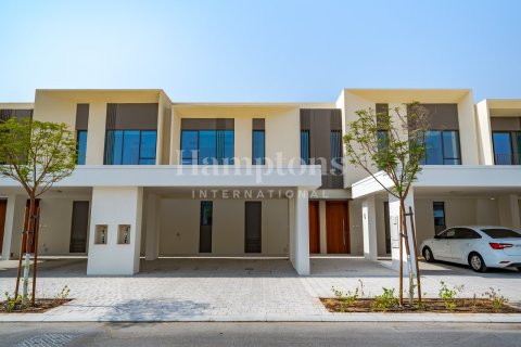 Townhouse in Al Manara, Jumeirah Village Triangle, Dubai 3 bedrooms, 199.64854700 sq.m. № 63411 - photo 1