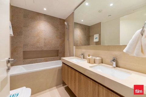 Снять в аренду квартиру в Даунтаун Дубай (Даунтаун Бурдж Дубай), Дубай: 2 спальни, 100.9м², № 90385 - фото 14