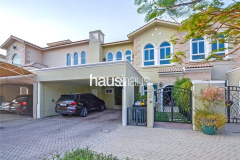 Townhouse in Motor City, Dubai 4 bedrooms, 381 sq.m. № 43350 - photo 9