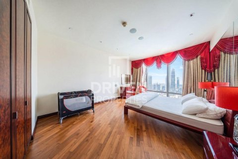 Apartment in Downtown Dubai (Downtown Burj Dubai), Dubai 2 bedrooms, 159.42 sq.m. № 128507 - photo 9