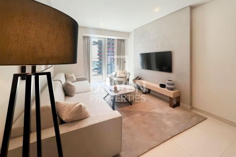Apartamento en Vida Residences Dubai Mall, Downtown Dubai (Downtown Burj Dubai), Dubai, 1 dormitorio, 81.66 m², № 128514 - foto 2