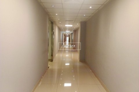 Office in Sheikh Zayed Road, Dubai 151 sq.m. № 7153 - photo 8