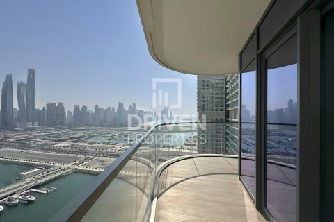 Apartamento en EMAAR Beachfront, Dubai Harbour, Dubai, 3 dormitorios, 158.4 m², № 129331 - foto 6