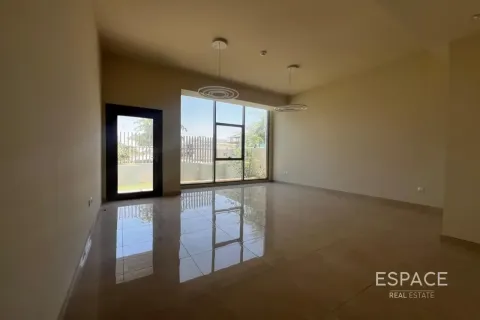 فيلا في Al Furjan, دبي 4 غرف نوم, 242 م² رقم 122749 - صورة 5