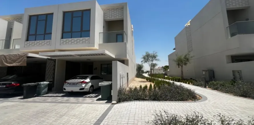 فيلا في Al Furjan, دبي 4 غرف نوم, 242 م² رقم 122749