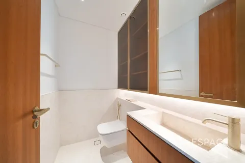Apartment in Palm Jumeirah, Dubai 2 bedrooms, 137 sq.m. № 122752 - photo 14