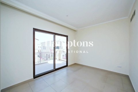 Villa en Lila, Arabian Ranches 2, Dubai, 5 dormitorios, 360.46364000 m², № 64485 - foto 21
