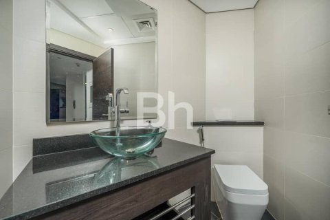 Снять в аренду квартиру в Дубай Марине, Дубай: 2 спальни, 121м², № 21584 - фото 15
