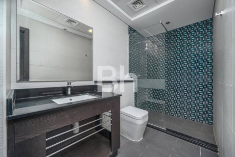 Снять в аренду квартиру в Дубай Марине, Дубай: 2 спальни, 121м², № 21584 - фото 12