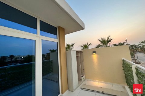 Townhouse in Dubai 3 bedrooms, 183.9 sq.m. № 42884 - photo 4