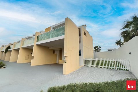 Townhouse in Dubai 3 bedrooms, 183.9 sq.m. № 42884 - photo 16