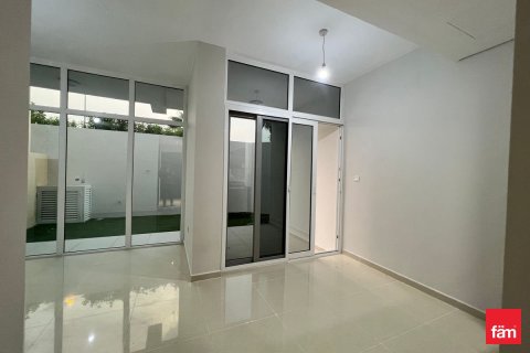 Townhouse in Dubai 3 bedrooms, 183.9 sq.m. № 42884 - photo 7