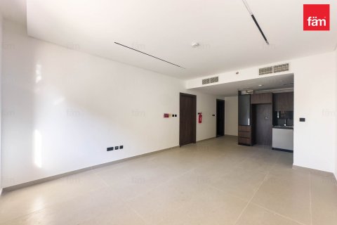 Building in Wadi Al Safa 2, Dubai 930.5 sq.m. № 42885 - photo 9