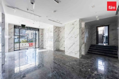 Building in Wadi Al Safa 2, Dubai 930.5 sq.m. № 42885 - photo 14