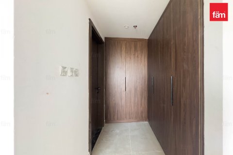 Land in Wadi Al Safa 2, Dubai 930.5 sq.m. № 42885 - photo 8