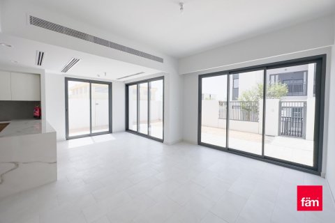 Villa in Dubai 4 bedrooms, 238 sq.m. № 42874 - photo 1