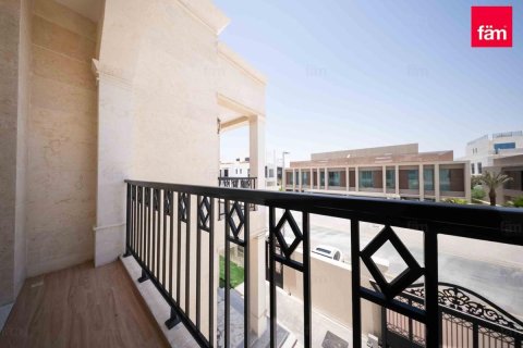 فيلا في دبي 6 غرف نوم , 930.2 م² رقم 42881 - صورة 5