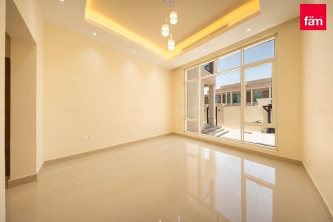 فيلا في دبي 6 غرف نوم , 930.2 م² رقم 42881 - صورة 7