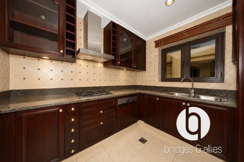 Apartment in Old Town, Dubai 1 bedroom, 135 sq.m. № 139314 - photo 7