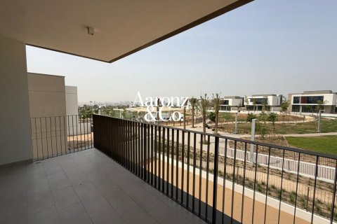 Villa in Al Furjan, Dubai 5 bedrooms, 570 sq.m. № 139311 - photo 20