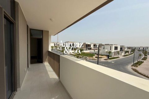 Villa in Al Furjan, Dubai 5 bedrooms, 570 sq.m. № 139311 - photo 11