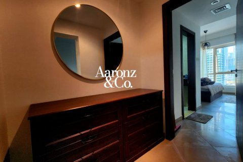 Apartment in Icon Tower 2, Jumeirah Lake Towers, Dubai 1 bedroom, 64 sq.m. № 139310 - photo 4