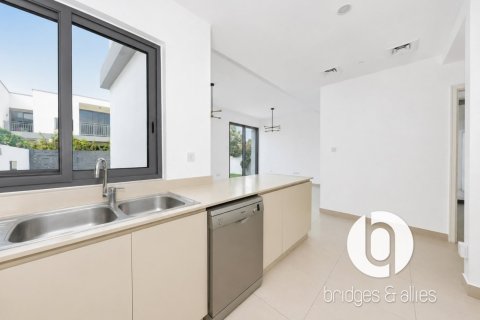 Villa en Dubai Hills Estate, Dubai, 4 dormitorios, 229 m², № 139313 - foto 8