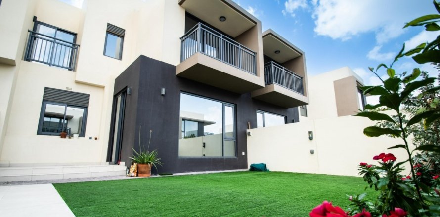 Villa en Dubai Hills Estate, Dubai, 3 dormitorios, 209 m², № 139315