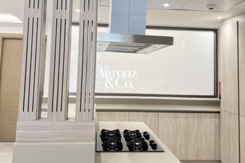 Apartment in Jumeirah Lake Towers, Dubai 1 bedroom, 128 sq.m. № 139309 - photo 11