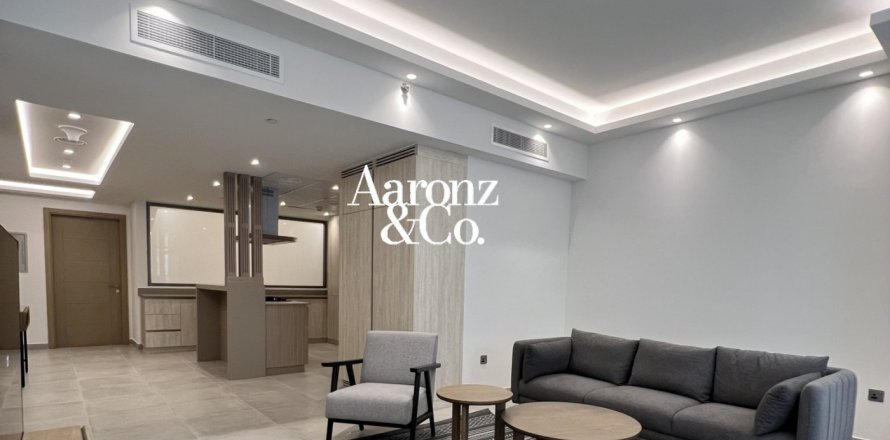 Apartment in Jumeirah Lake Towers, Dubai 1 bedroom, 128 sq.m. № 139309
