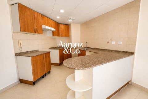Apartment in Jumeirah Lake Towers, Dubai 1 bedroom, 86 sq.m. № 139312 - photo 5